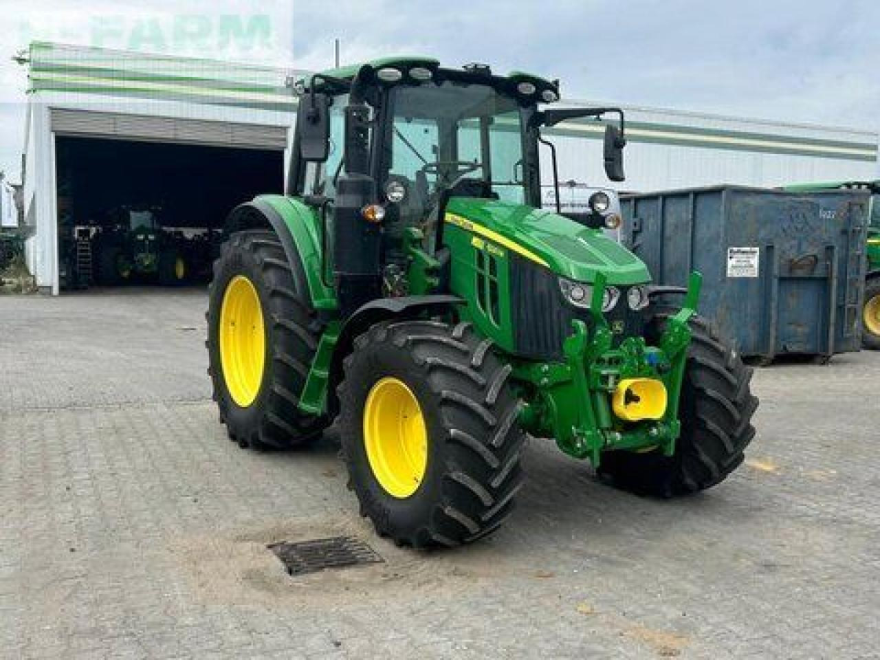 John Deere 6120m - Traktors: foto 2 John Deere 6120m - Traktors: foto 2
