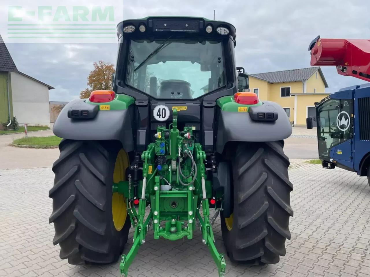 John Deere 6120m - Traktors: foto 3 John Deere 6120m - Traktors: foto 3