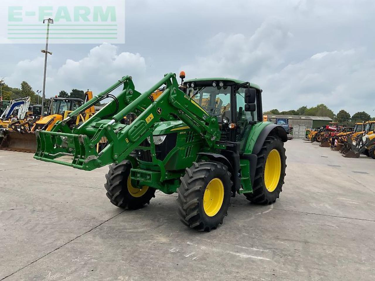 John Deere 6120m tractor (st24650) - Traktors: foto 4 John Deere 6120m tractor (st24650) - Traktors: foto 4