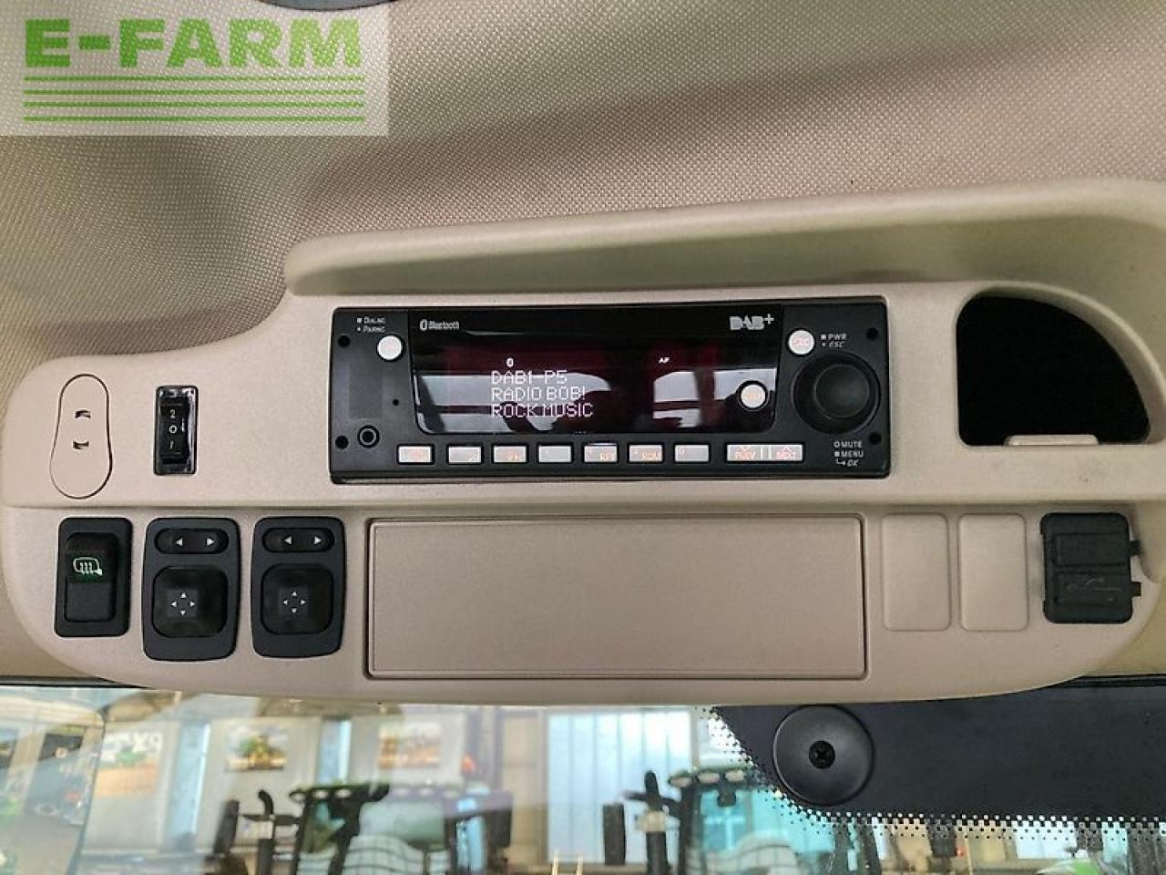 John Deere 6130r - Traktors: foto 5 John Deere 6130r - Traktors: foto 5