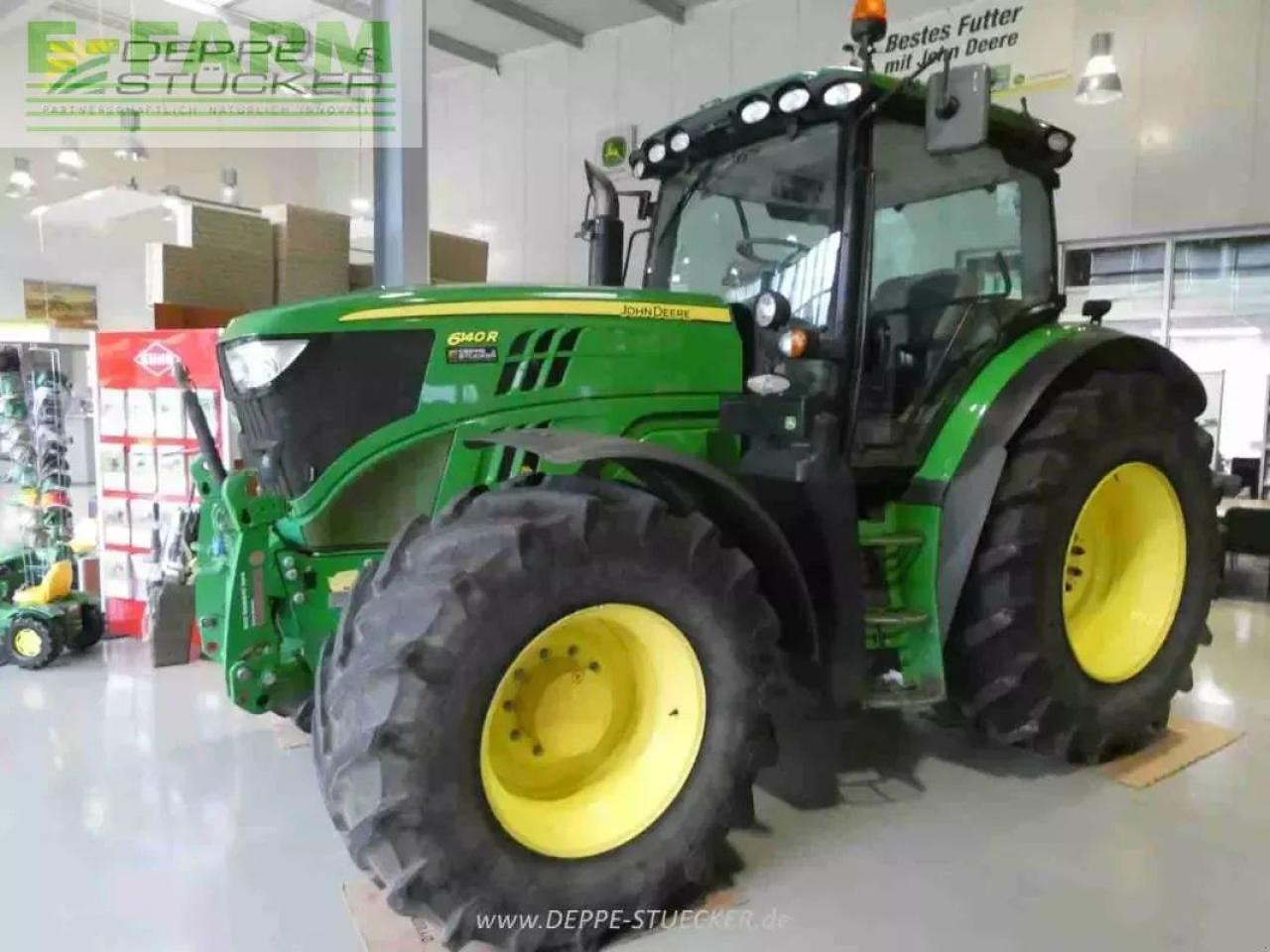 John Deere 6140r - Traktors: foto 1 John Deere 6140r - Traktors: foto 1