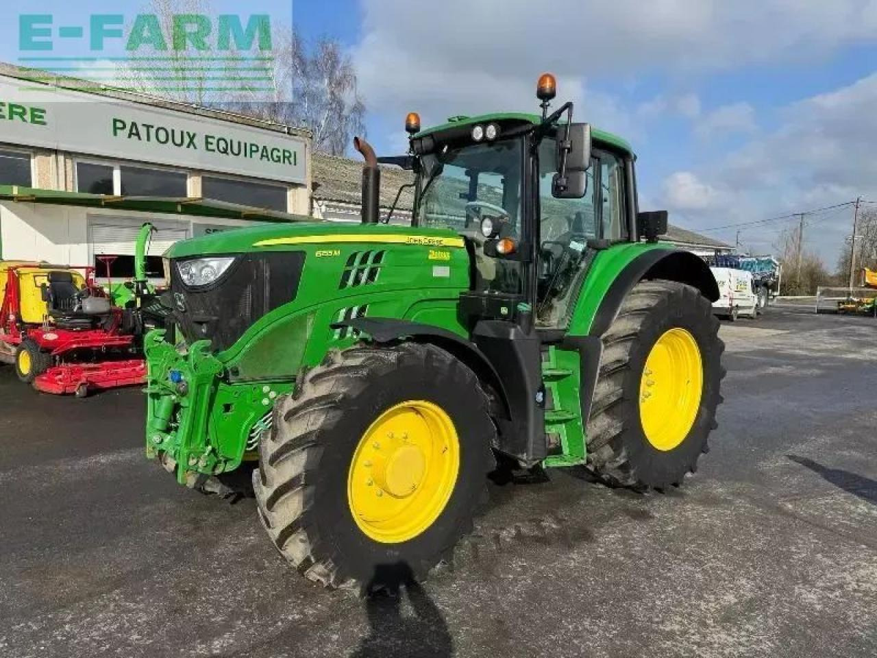 John Deere 6155m - Traktors: foto 1 John Deere 6155m - Traktors: foto 1