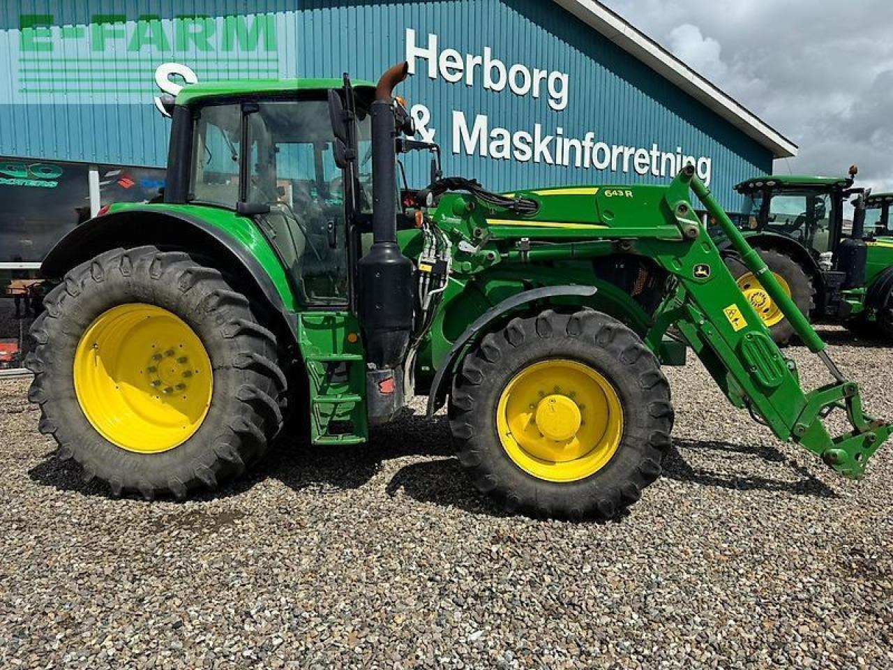 John Deere 6155m - Traktors: foto 2 John Deere 6155m - Traktors: foto 2