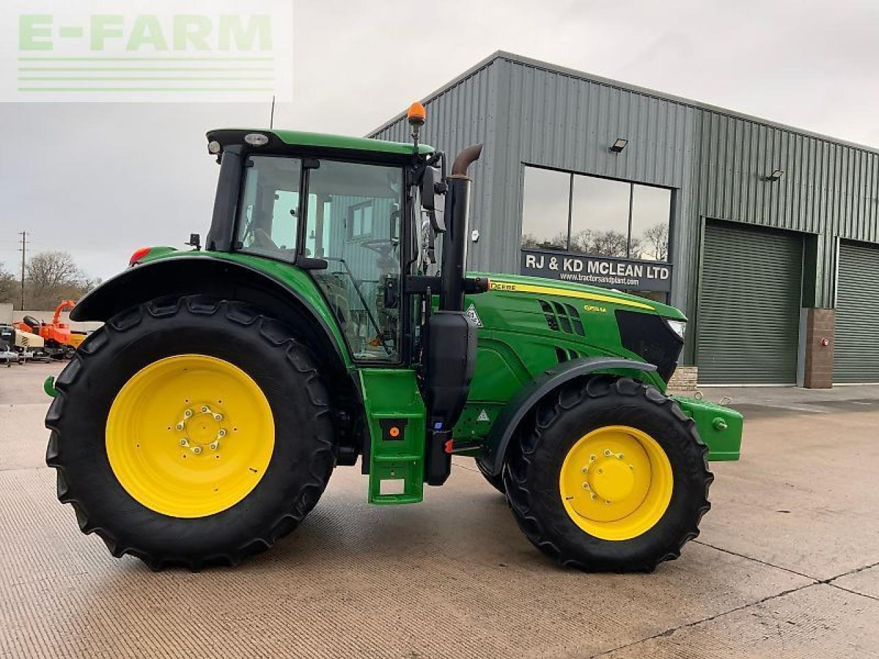 John Deere 6155m tractor (st25344) - Traktors: foto 1 John Deere 6155m tractor (st25344) - Traktors: foto 1