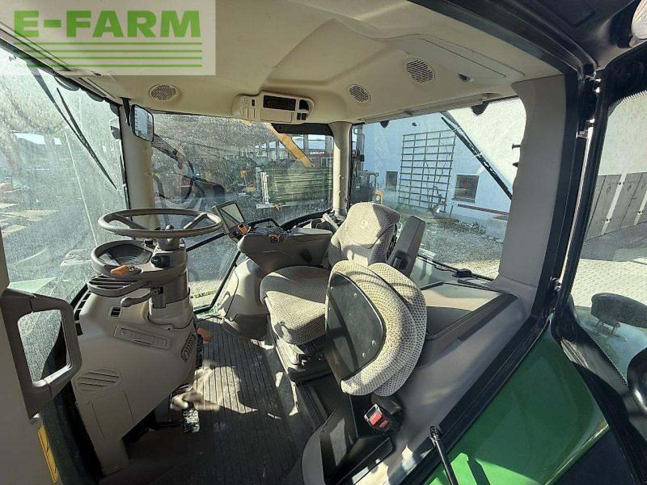 Traktors John Deere 6195r: foto 20