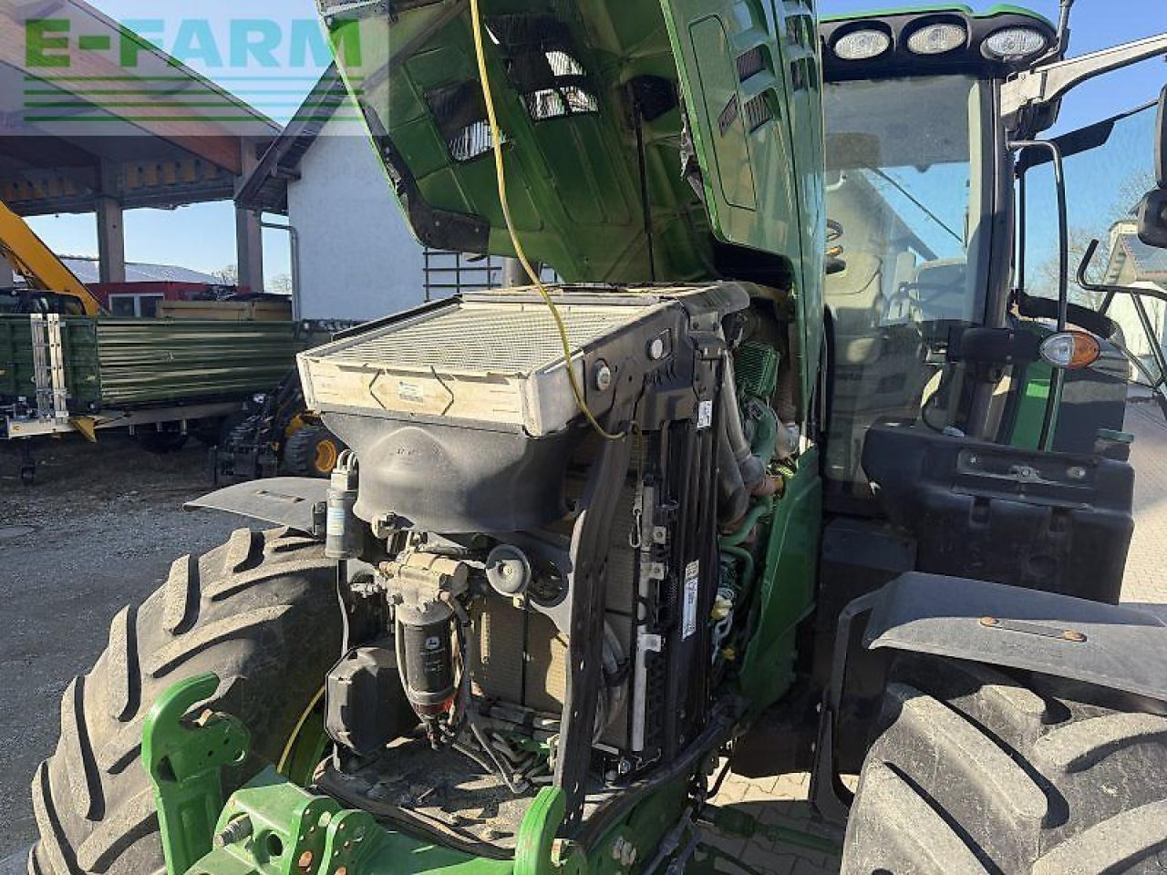 Traktors John Deere 6195r: foto 16