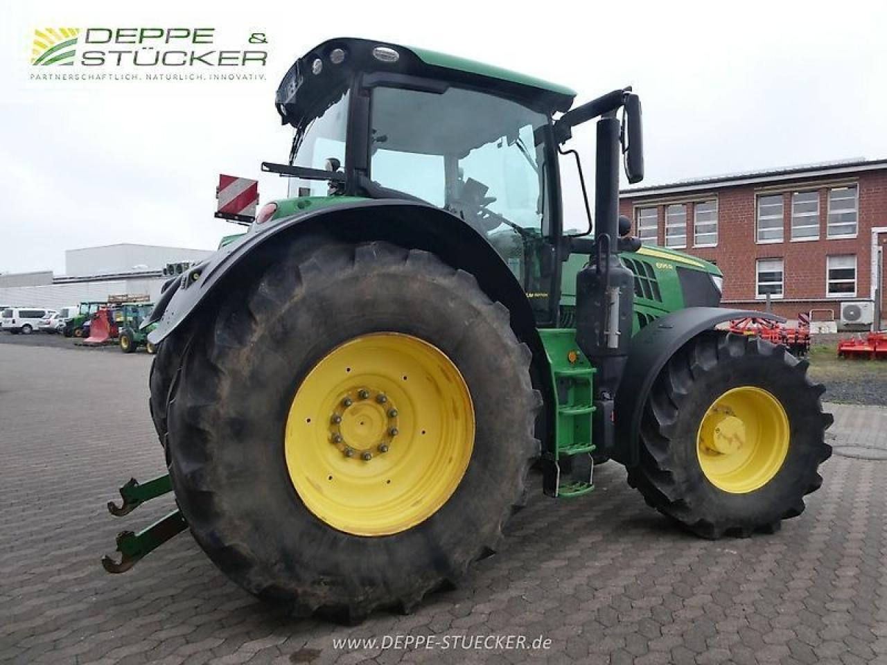 Traktors John Deere 6195r: foto 6