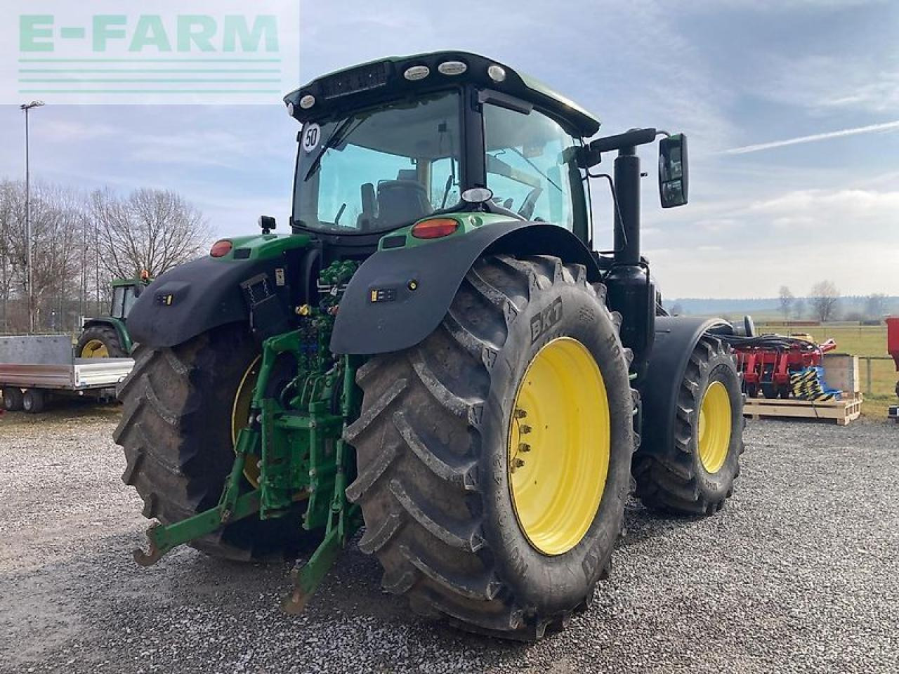 John Deere 6215r - Traktors: foto 4 John Deere 6215r - Traktors: foto 4
