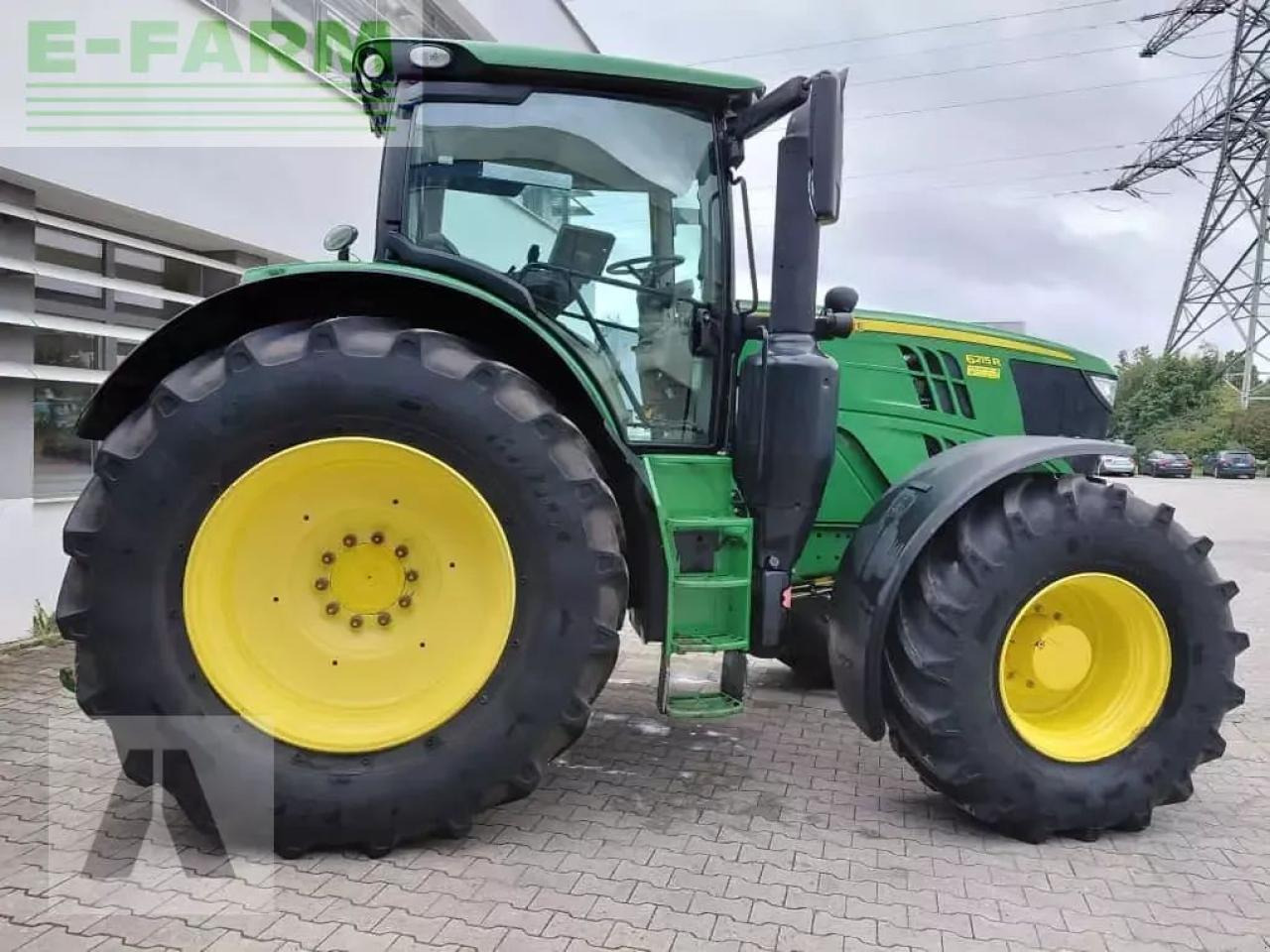 John Deere 6215r - Traktors: foto 3 John Deere 6215r - Traktors: foto 3