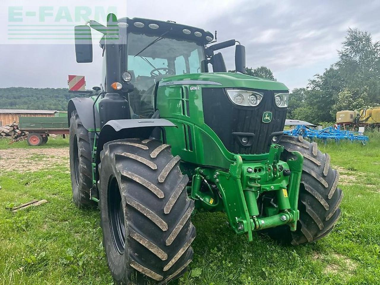 John Deere 6230r - Traktors: foto 2 John Deere 6230r - Traktors: foto 2
