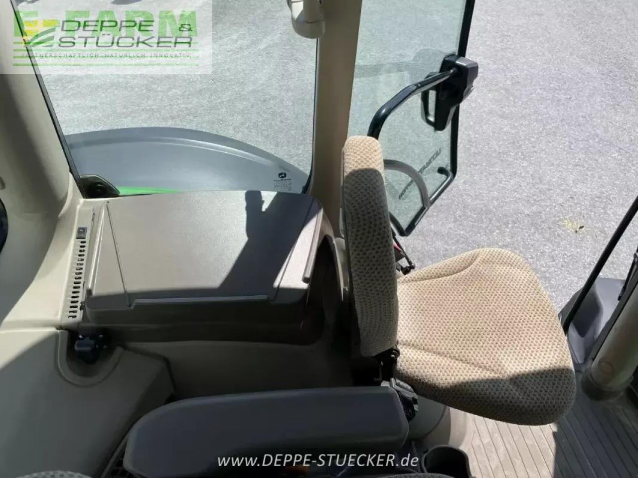 John Deere 6230r - Traktors: foto 5 John Deere 6230r - Traktors: foto 5