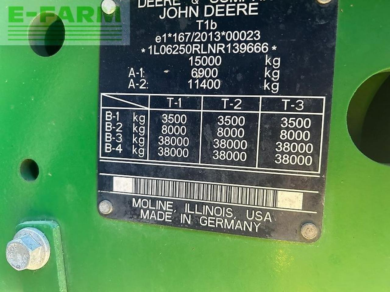 Traktors John Deere 6250r: foto 11