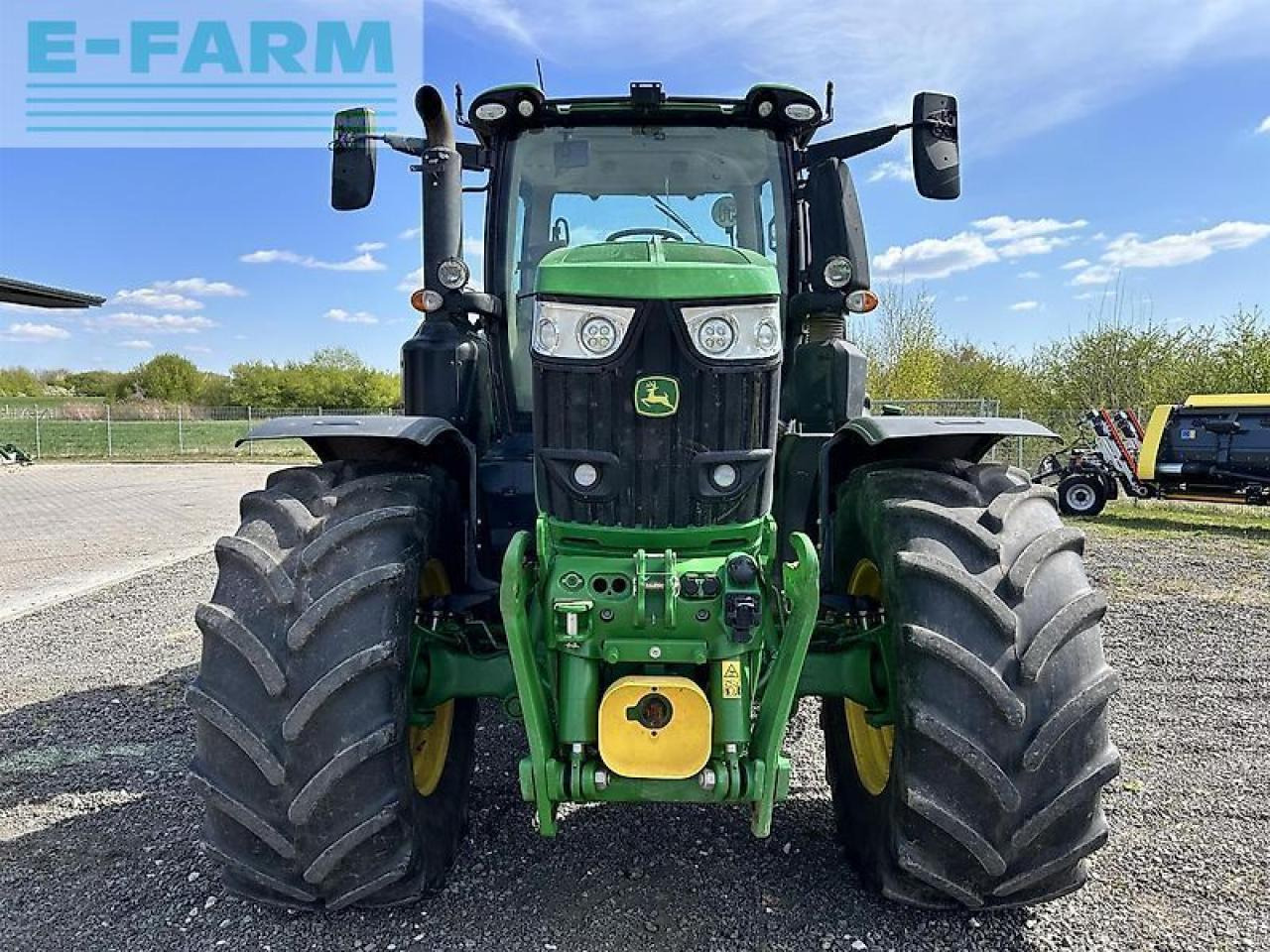 John Deere 6250r - Traktors: foto 3 John Deere 6250r - Traktors: foto 3