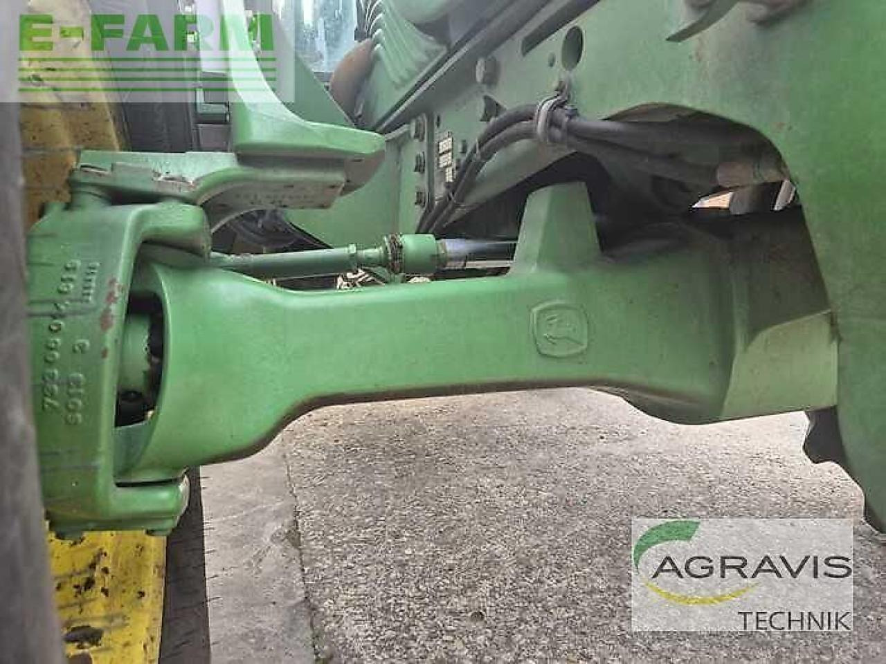 Traktors John Deere 6330: foto 13