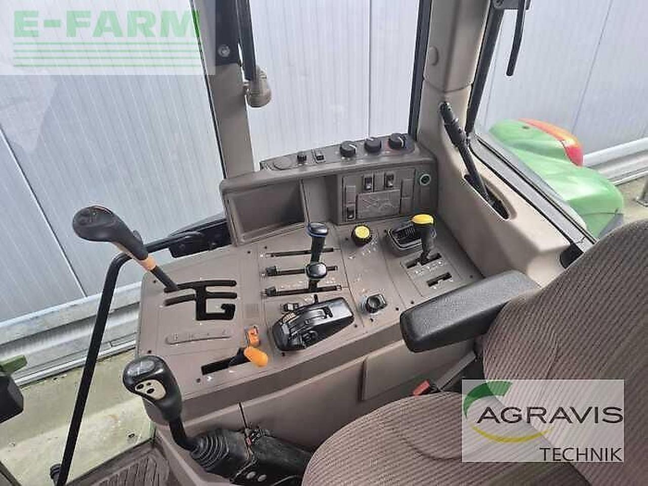 Traktors John Deere 6330: foto 8