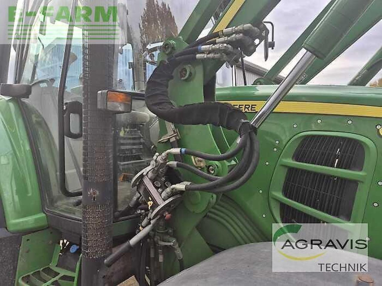 Traktors John Deere 6330: foto 11