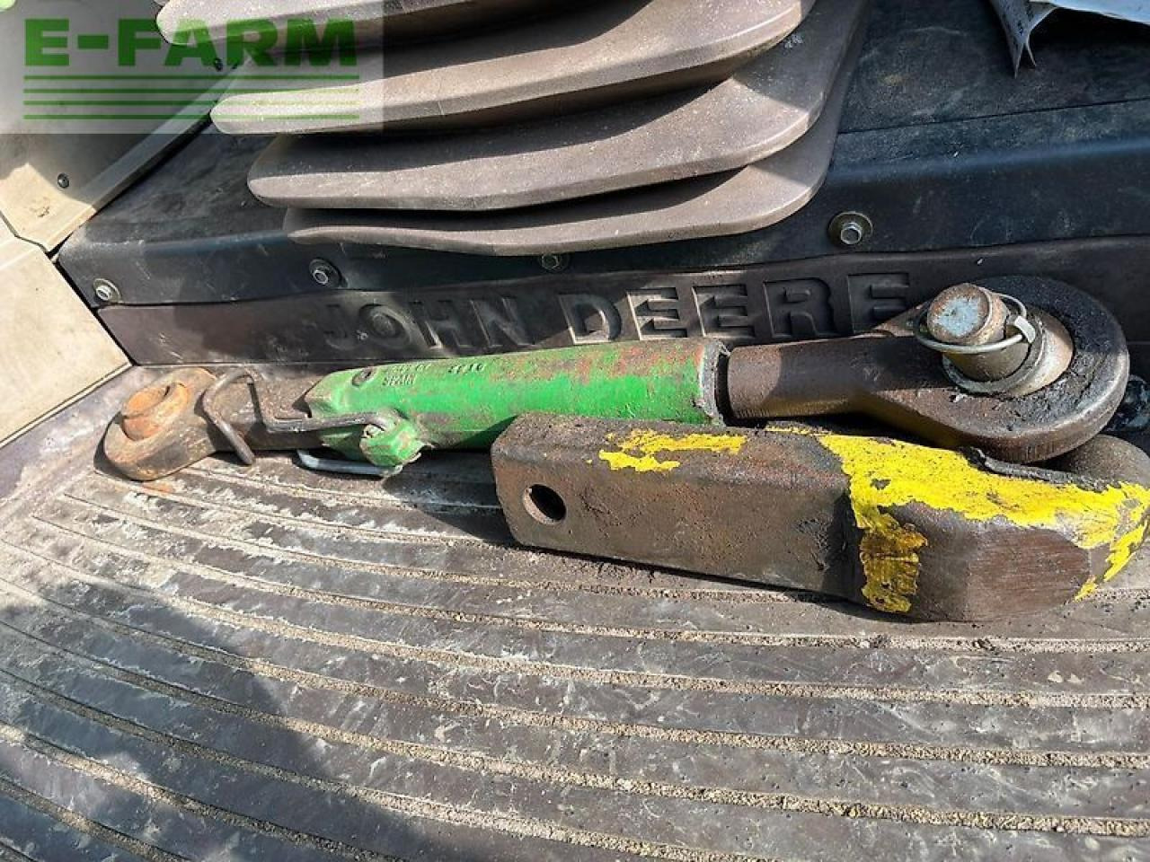 John Deere 6420 - Traktors: foto 3 John Deere 6420 - Traktors: foto 3