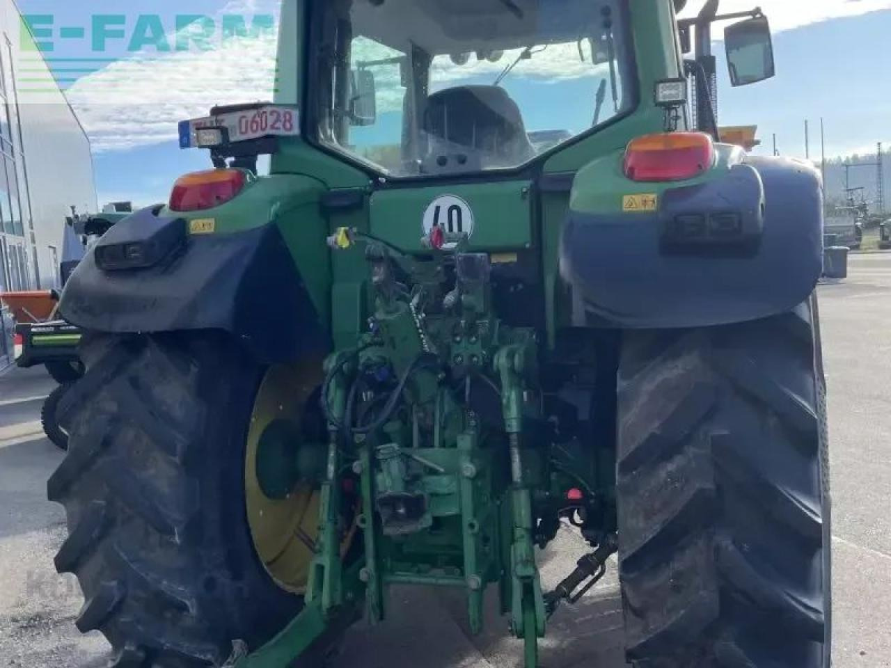 John Deere 6630 premium - Traktors: foto 3 John Deere 6630 premium - Traktors: foto 3