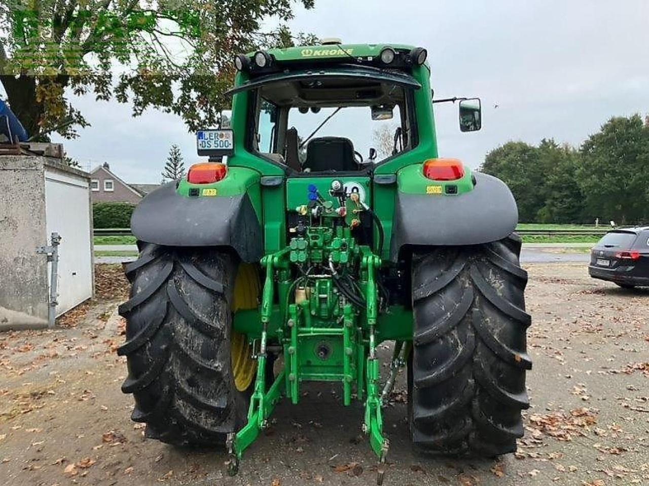 John Deere 6820 premium - Traktors: foto 4 John Deere 6820 premium - Traktors: foto 4