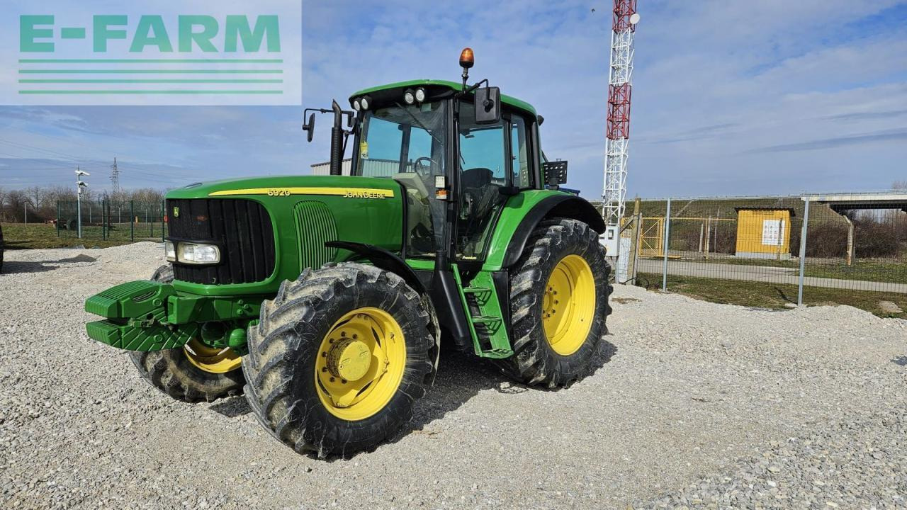 John Deere 6920 premium - Traktors: foto 2 John Deere 6920 premium - Traktors: foto 2