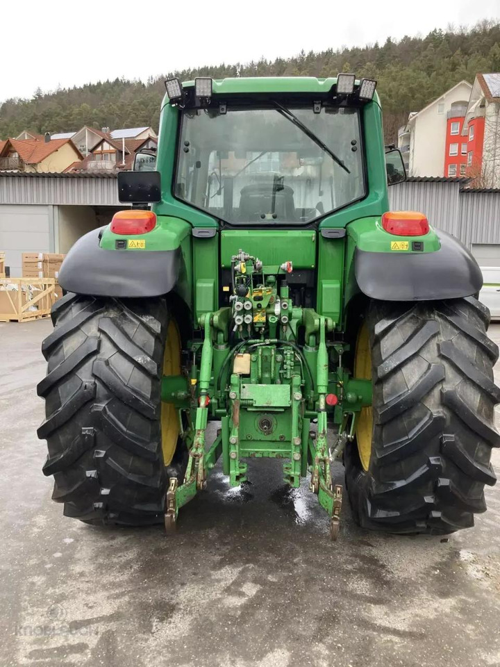 John Deere 6920 premium - Traktors: foto 3 John Deere 6920 premium - Traktors: foto 3