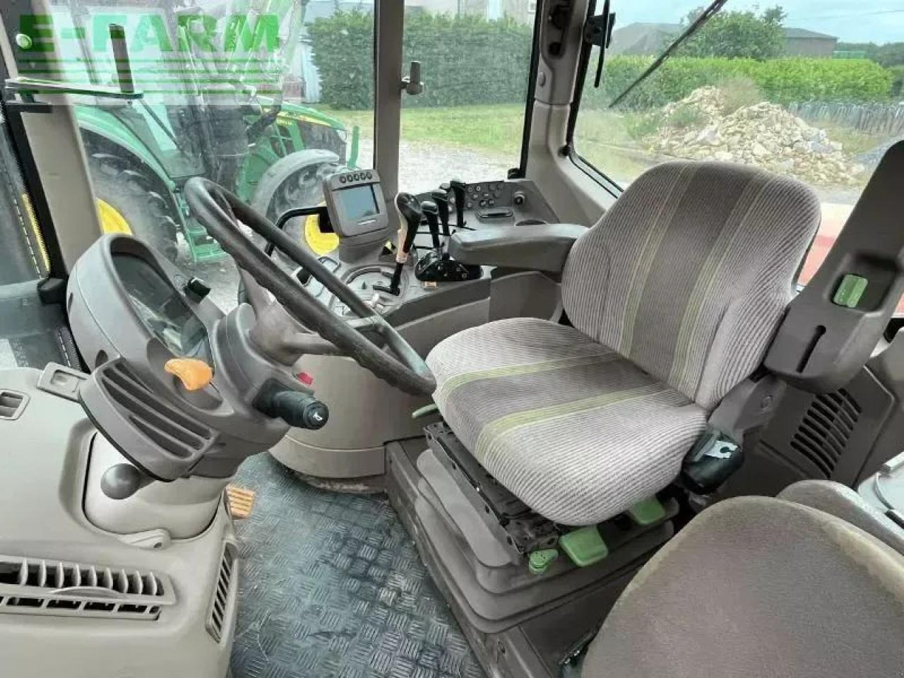John Deere 6930 premium - Traktors: foto 5 John Deere 6930 premium - Traktors: foto 5