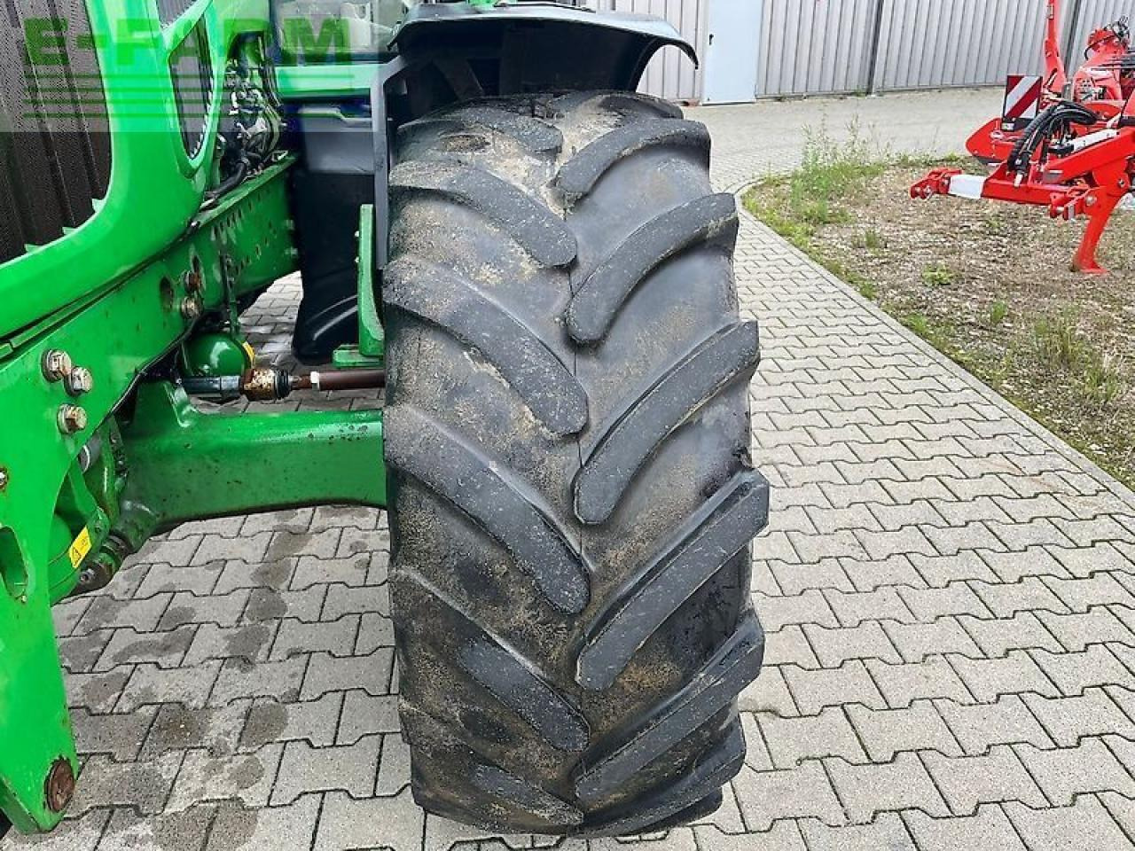 Traktors John Deere 6930 premium: foto 7 Traktors John Deere 6930 premium: foto 7