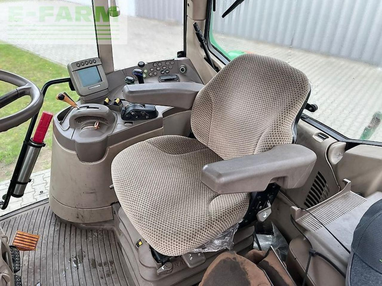 Traktors John Deere 6930 premium: foto 10 Traktors John Deere 6930 premium: foto 10