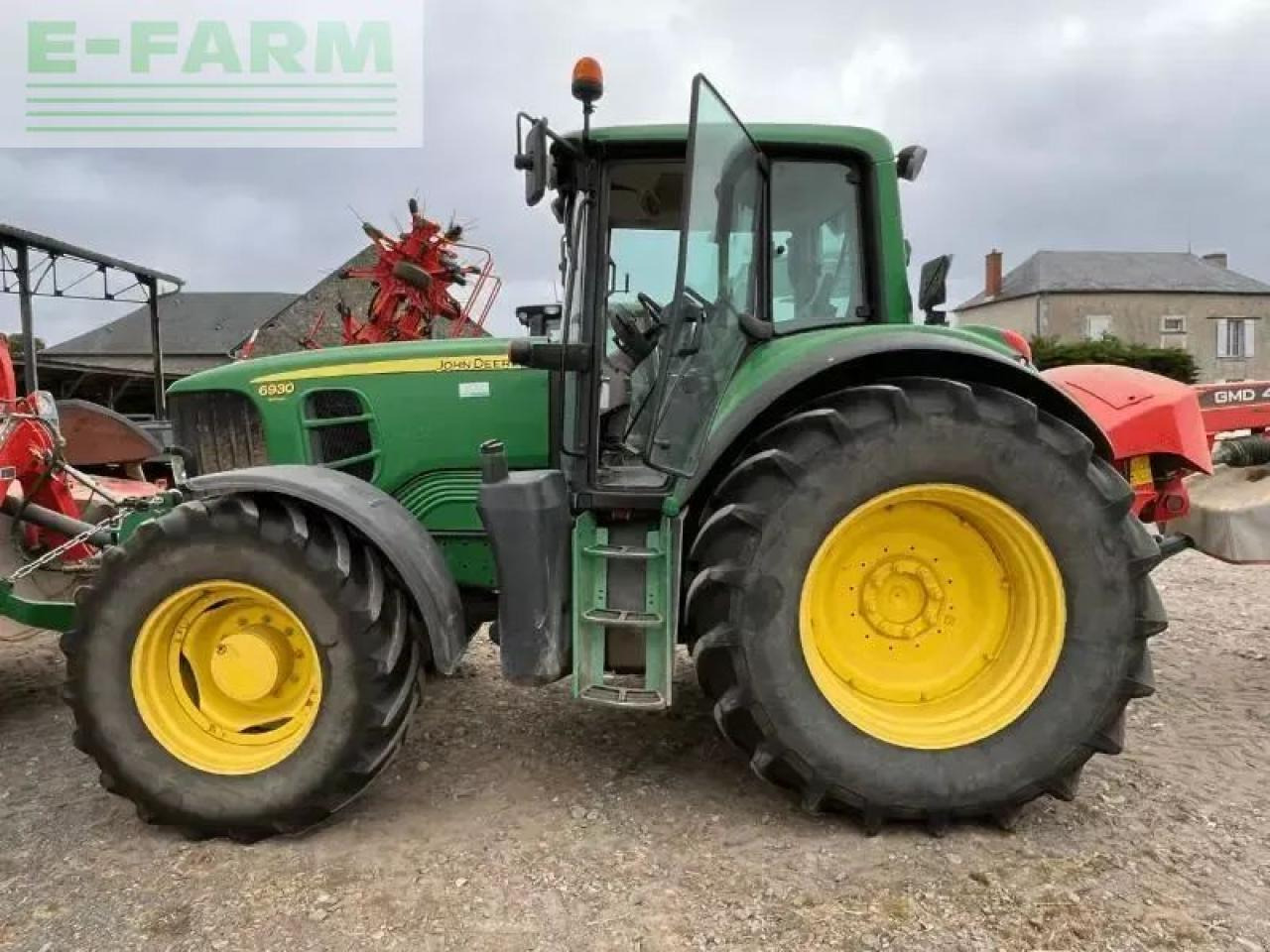 John Deere 6930 premium - Traktors: foto 3 John Deere 6930 premium - Traktors: foto 3
