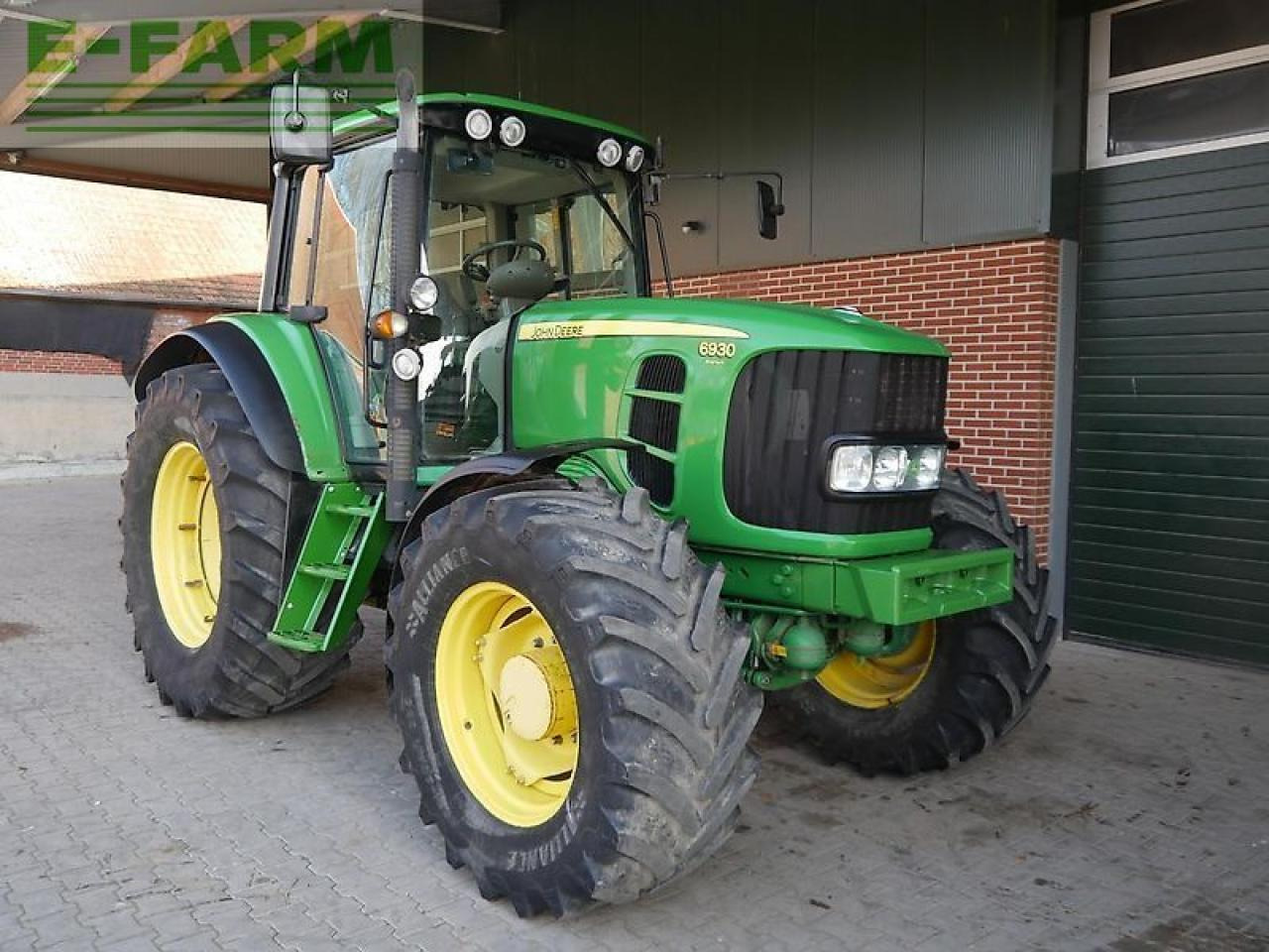 John Deere 6930 premium autopowr - Traktors: foto 2 John Deere 6930 premium autopowr - Traktors: foto 2