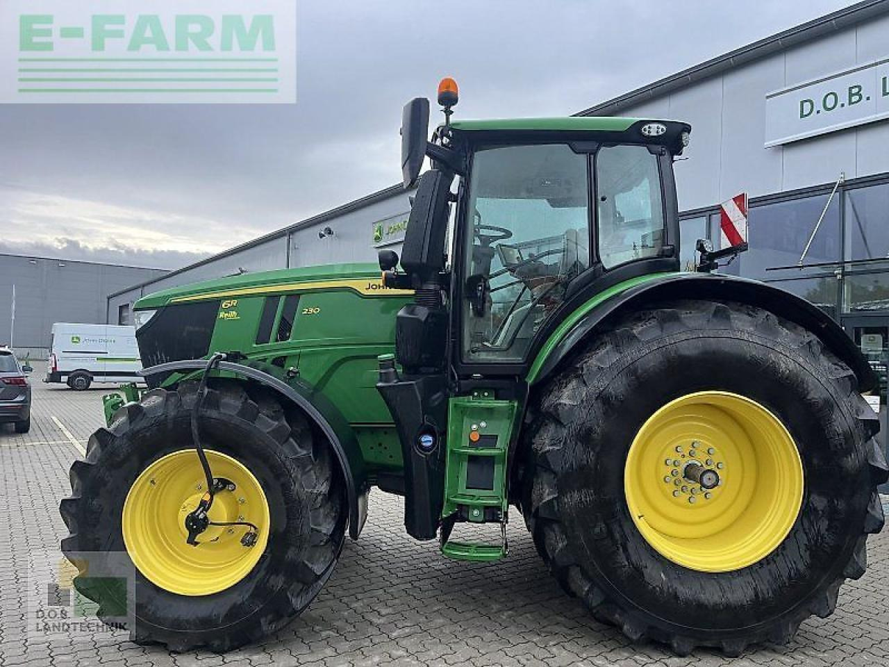 John Deere 6r 230 - Traktors: foto 2 John Deere 6r 230 - Traktors: foto 2