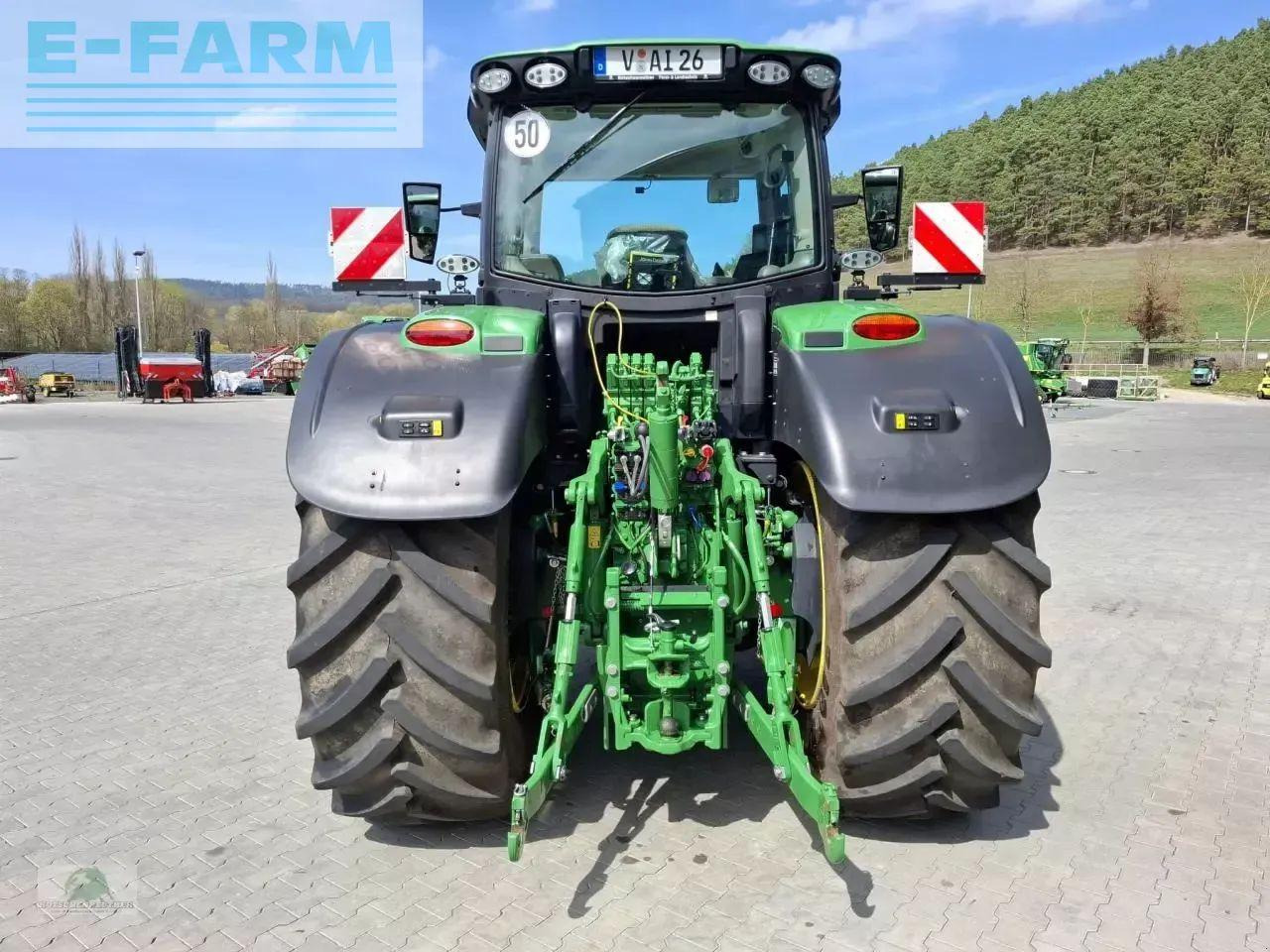 John Deere 6r 250 - command pro - Traktors: foto 4 John Deere 6r 250 - command pro - Traktors: foto 4