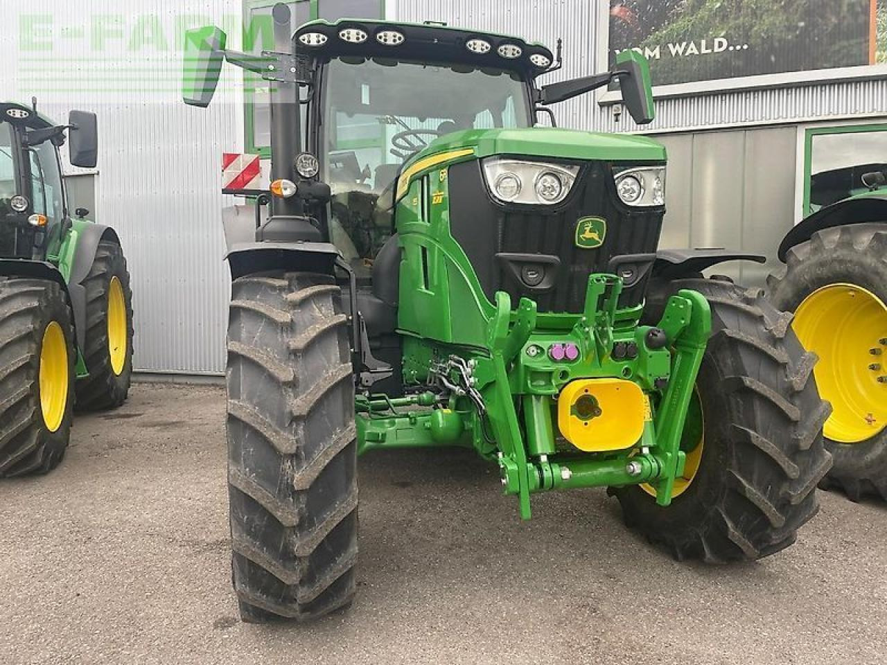 John Deere 6r155 / 6r 155 - Traktors: foto 2 John Deere 6r155 / 6r 155 - Traktors: foto 2
