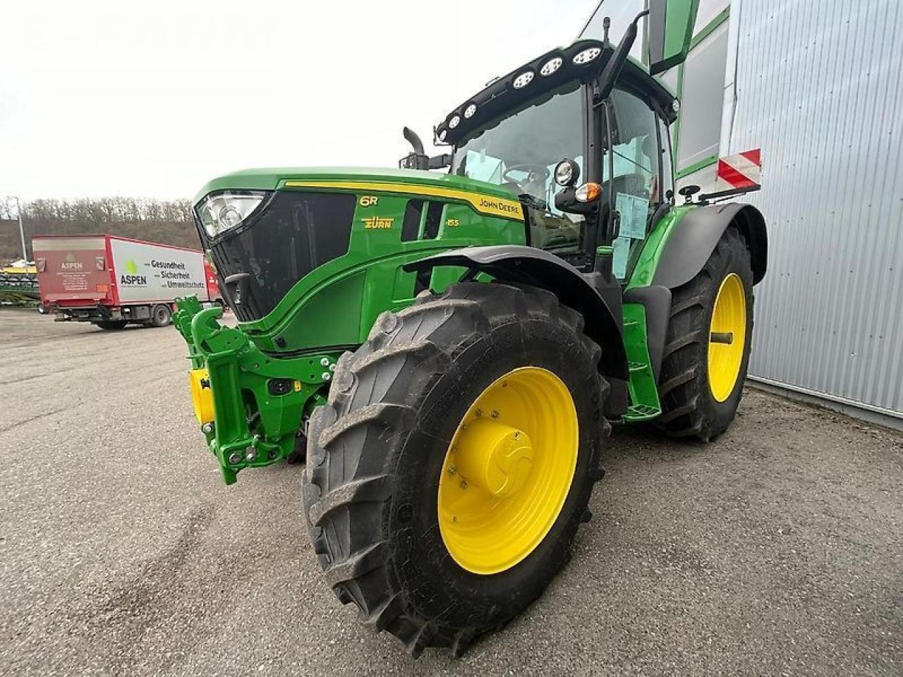 John Deere 6r155 / 6r 155 - Traktors: foto 5 John Deere 6r155 / 6r 155 - Traktors: foto 5