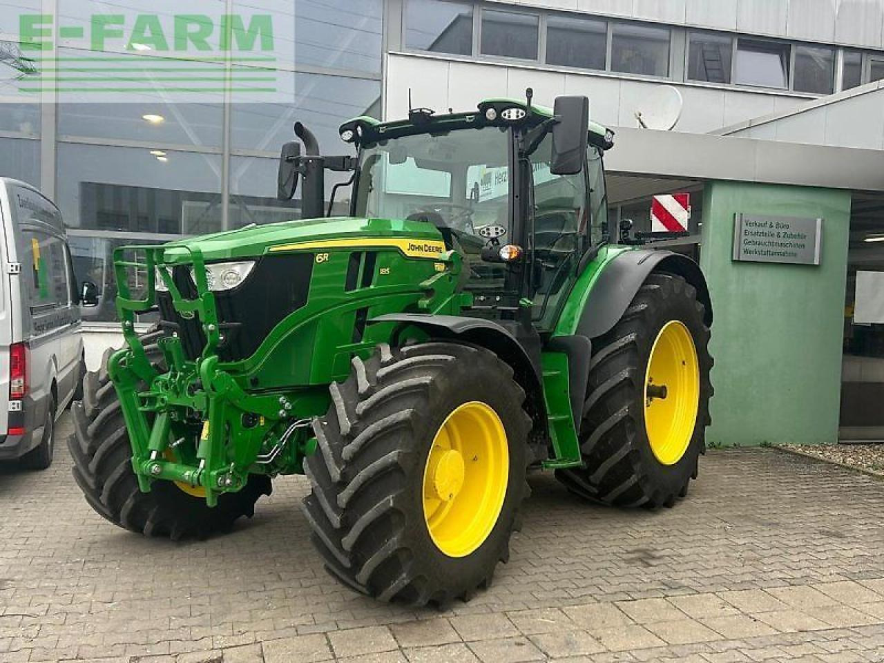 John Deere 6r185 6r 185 6185r - Traktors: foto 2 John Deere 6r185 6r 185 6185r - Traktors: foto 2
