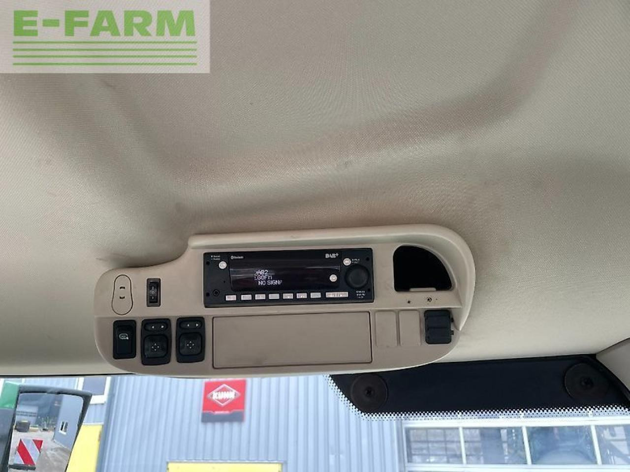 Traktors John Deere 6r195 / r 195: foto 17