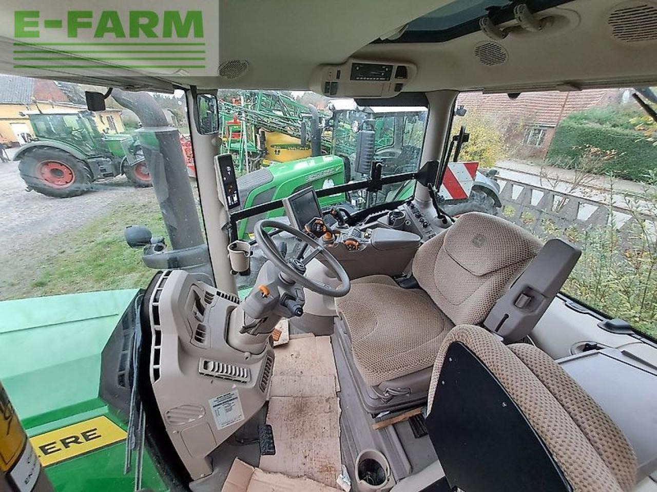 John Deere 6r250 - Traktors: foto 5 John Deere 6r250 - Traktors: foto 5