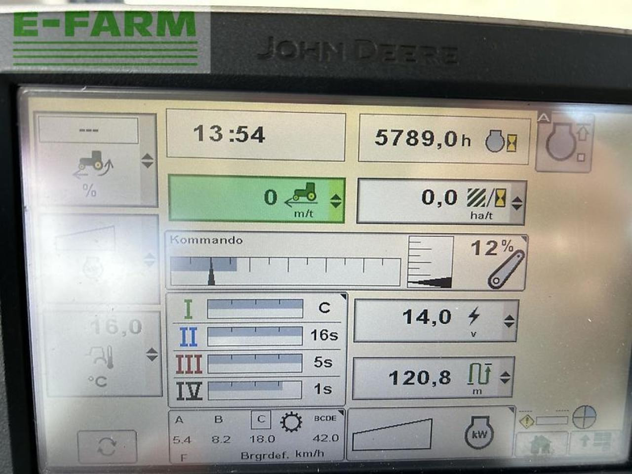 John Deere 7230r - Traktors: foto 4 John Deere 7230r - Traktors: foto 4