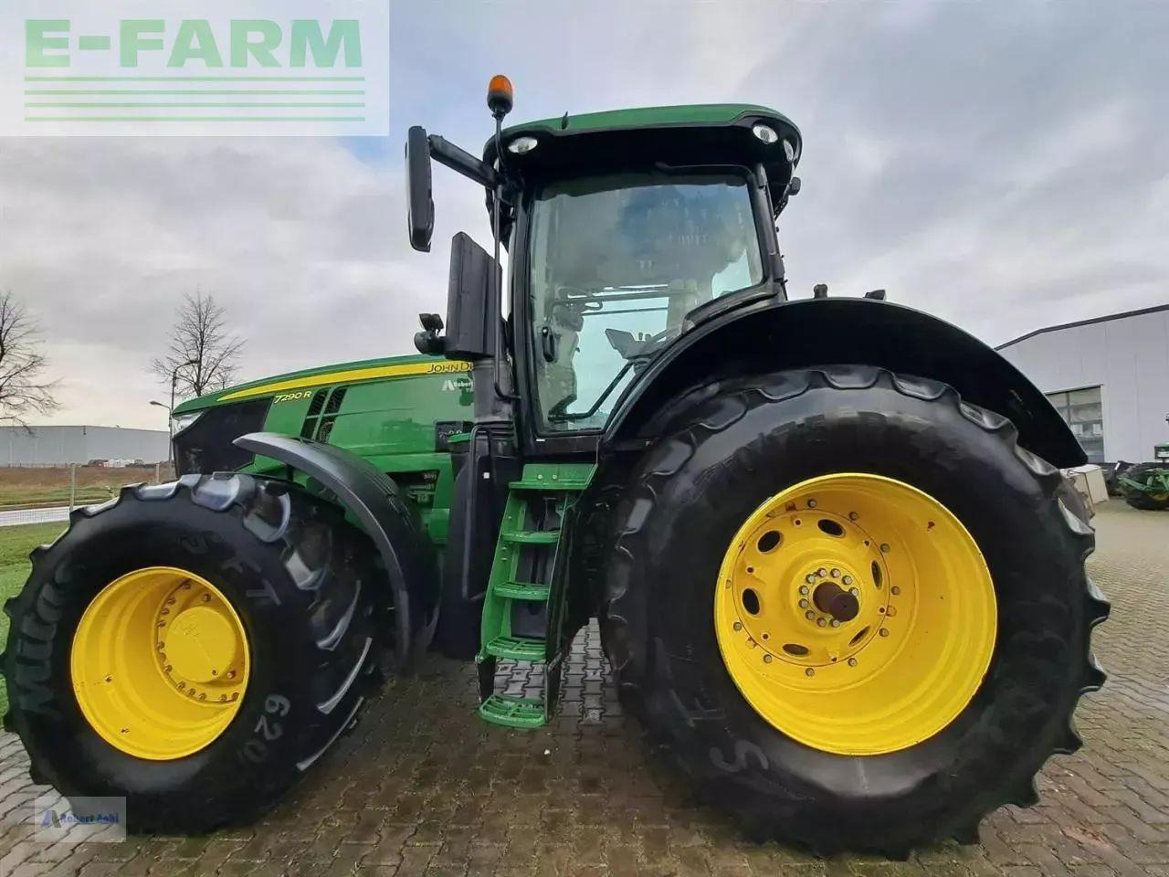 John Deere 7290r - Traktors: foto 2 John Deere 7290r - Traktors: foto 2
