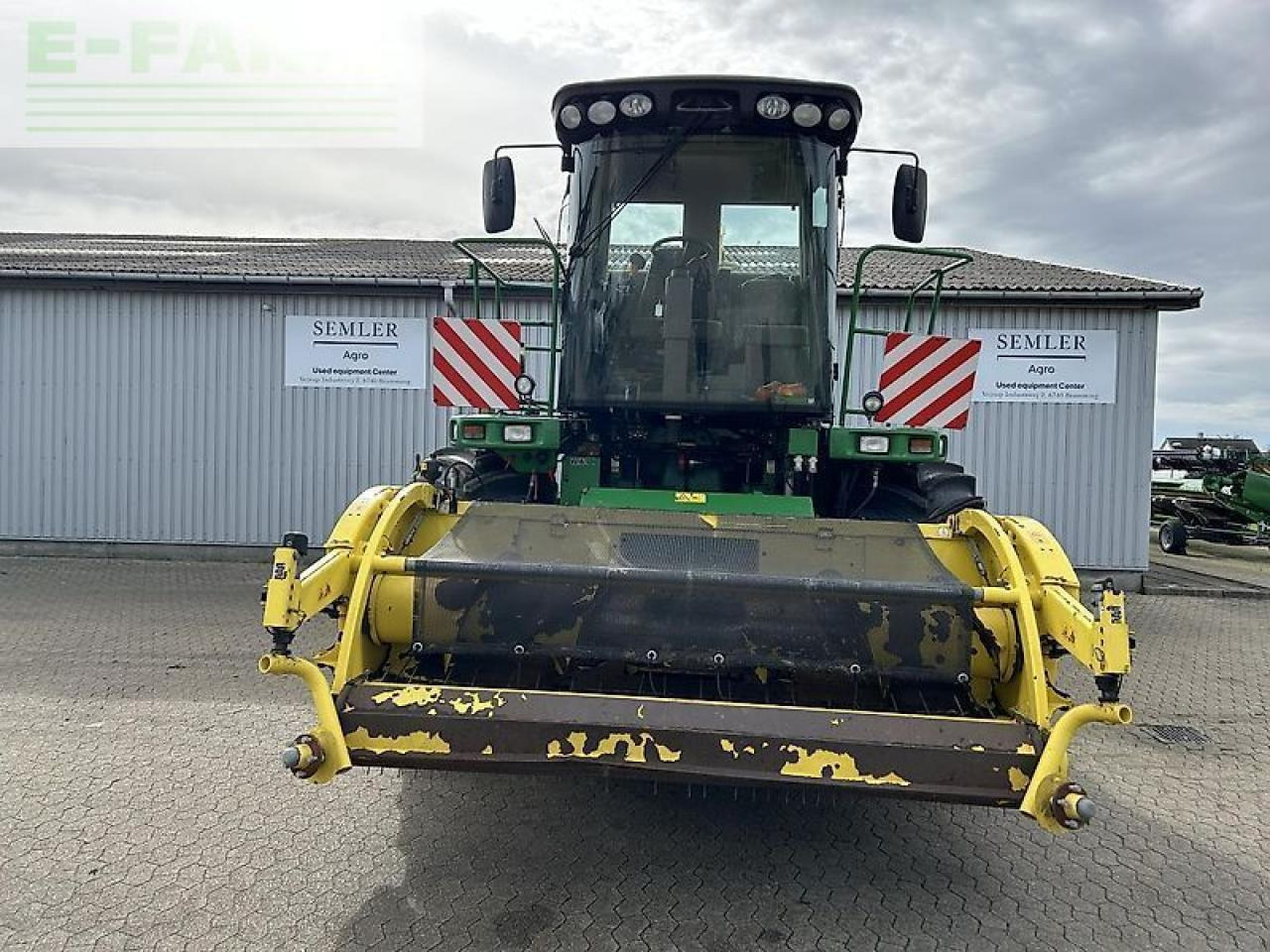 John Deere 7500 - Lopbarības kombains: foto 2 John Deere 7500 - Lopbarības kombains: foto 2