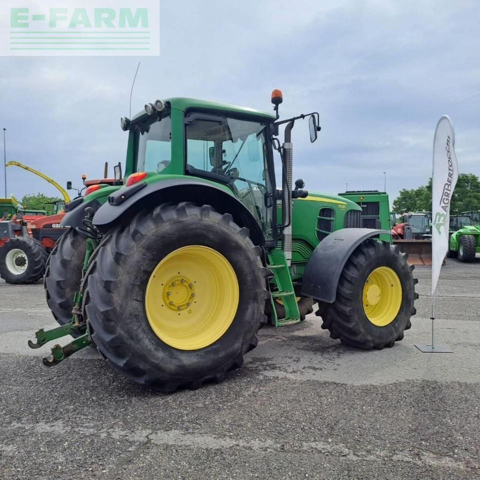 John Deere 7530 premium - Traktors: foto 3 John Deere 7530 premium - Traktors: foto 3