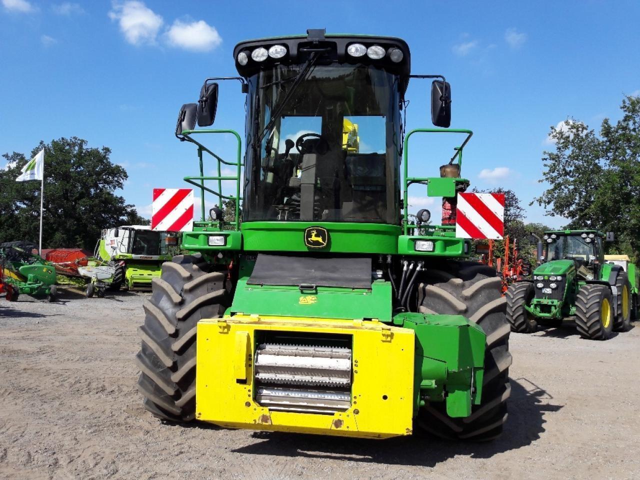 John Deere 7780i nir sensor - Lopbarības kombains: foto 2 John Deere 7780i nir sensor - Lopbarības kombains: foto 2