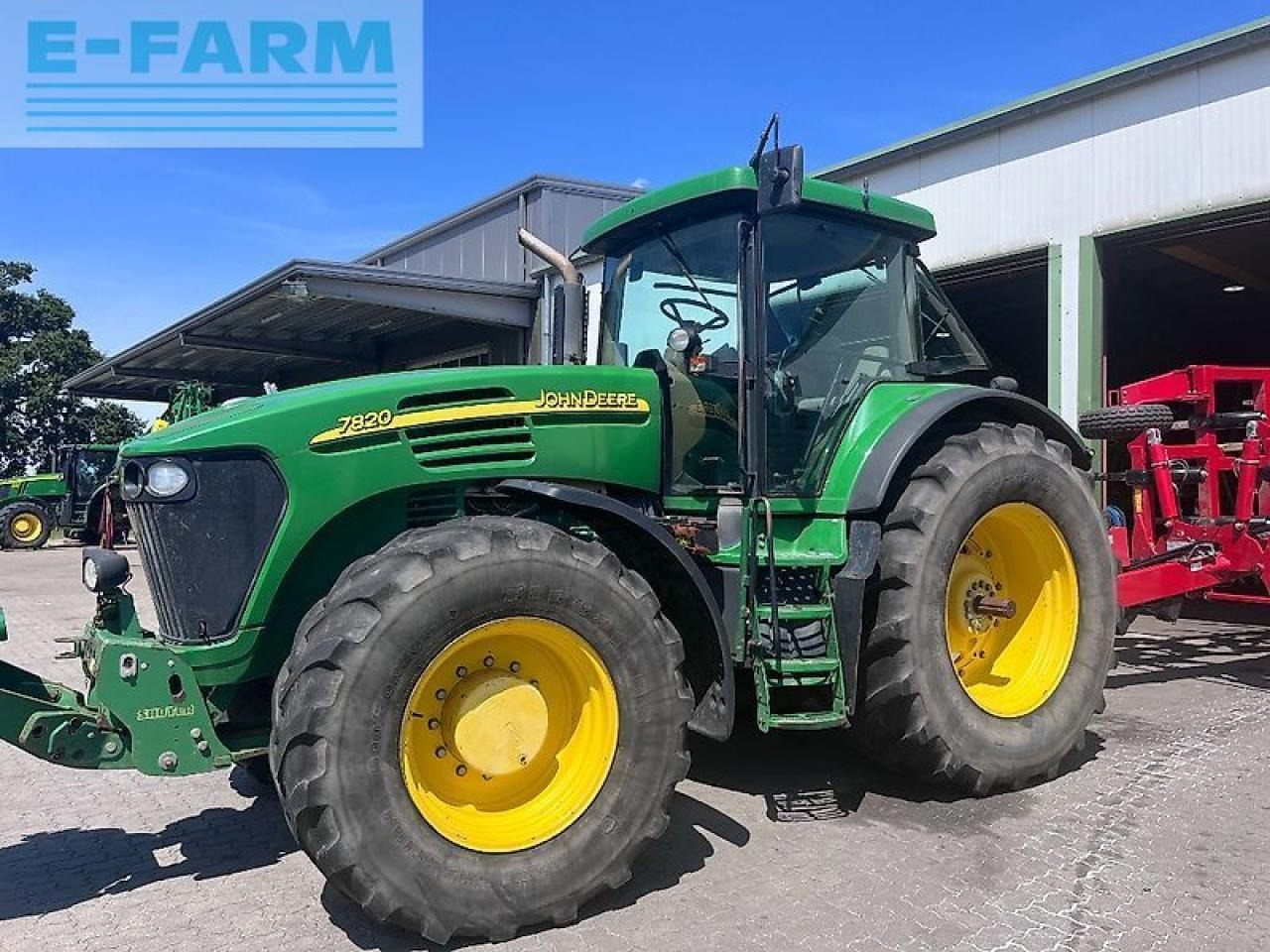 John Deere 7820 allrad traktor - Traktors: foto 1 John Deere 7820 allrad traktor - Traktors: foto 1
