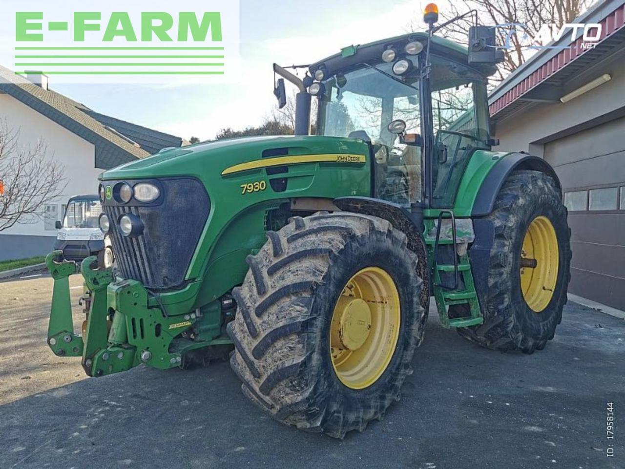 John Deere 7930 - Traktors: foto 1 John Deere 7930 - Traktors: foto 1