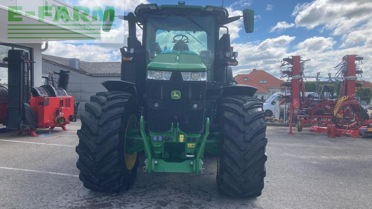 John Deere 7R 330 - Traktors: foto 3 John Deere 7R 330 - Traktors: foto 3