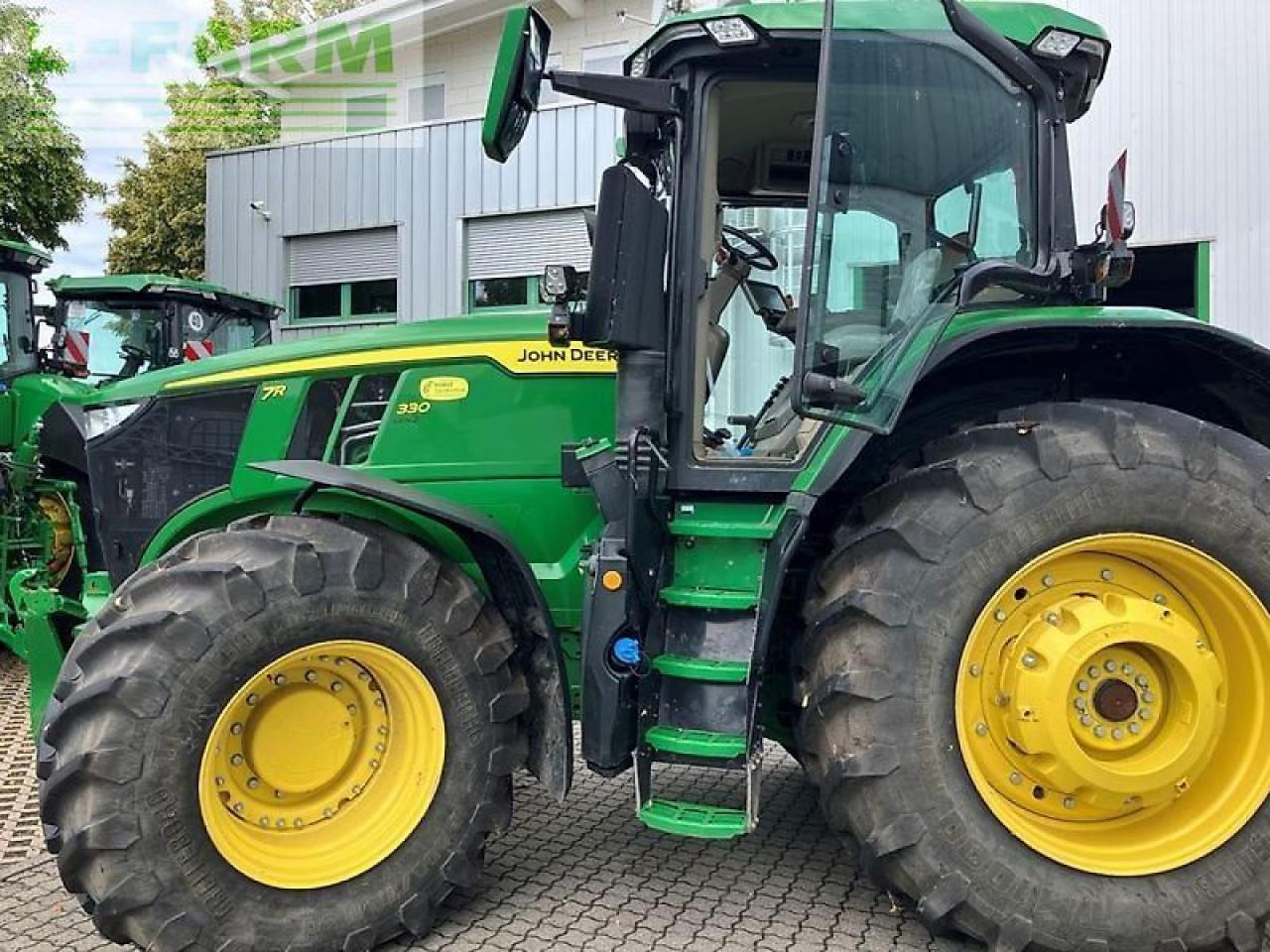 John Deere 7r 330 - Traktors: foto 5 John Deere 7r 330 - Traktors: foto 5