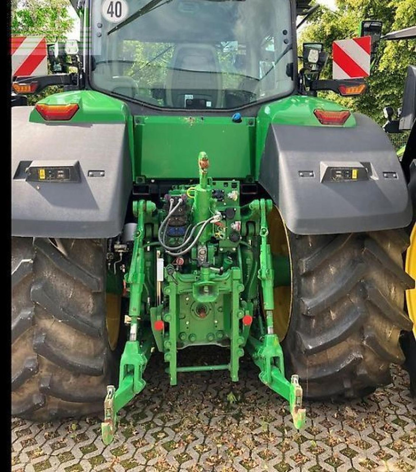 John Deere 7r 330 - Traktors: foto 2 John Deere 7r 330 - Traktors: foto 2