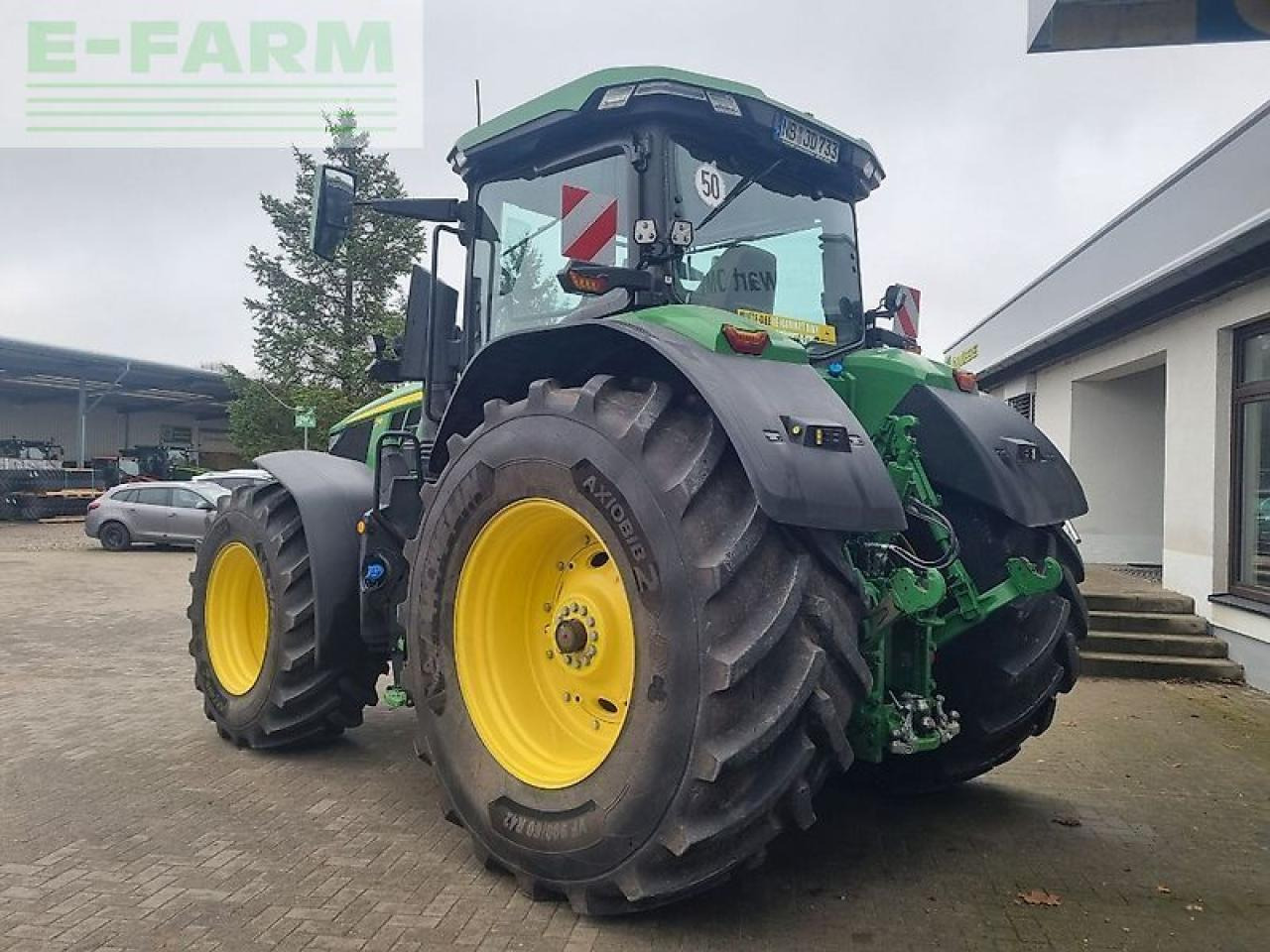 John Deere 7r 330 my23 ap 50 - Traktors: foto 3 John Deere 7r 330 my23 ap 50 - Traktors: foto 3