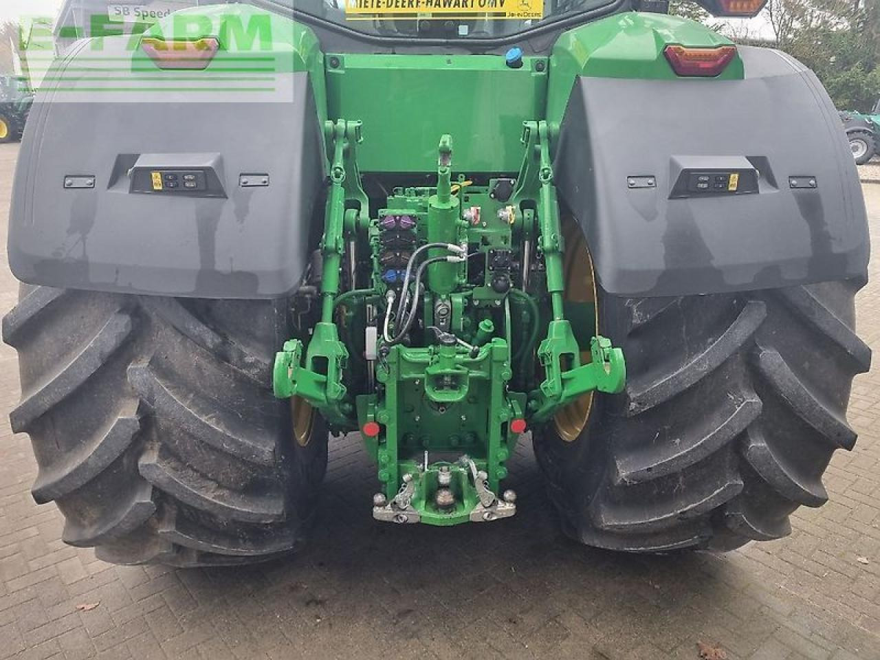 John Deere 7r 330 my23 ap 50 - Traktors: foto 5 John Deere 7r 330 my23 ap 50 - Traktors: foto 5