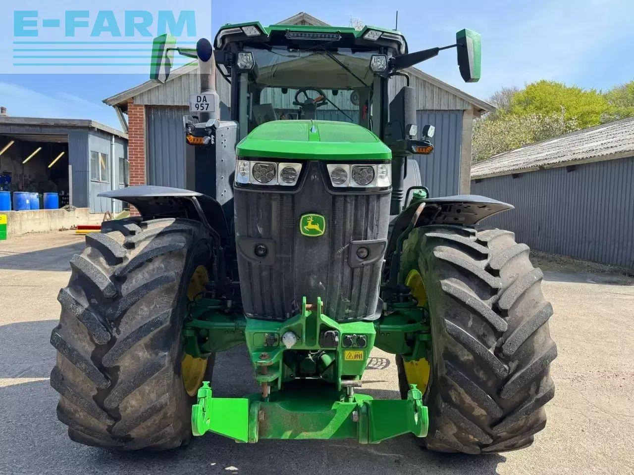 John Deere 7r 350 - Traktors: foto 3 John Deere 7r 350 - Traktors: foto 3